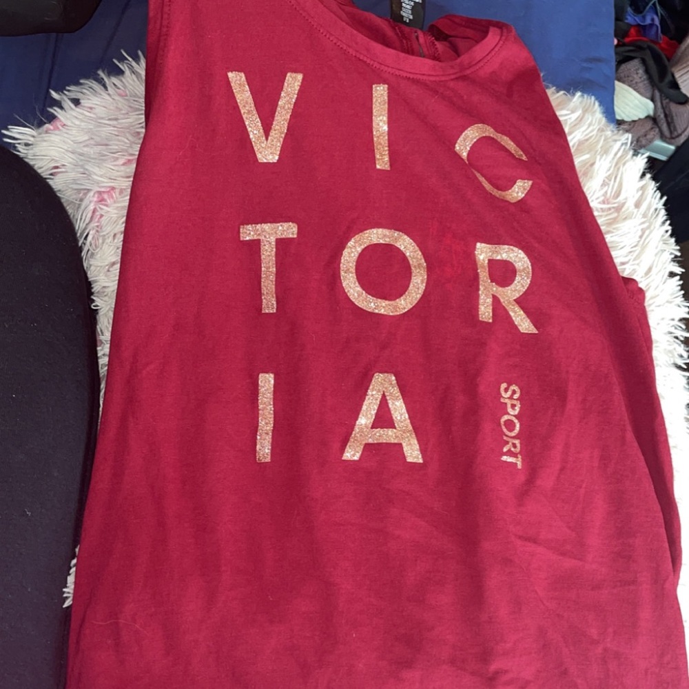 VS Sport tank